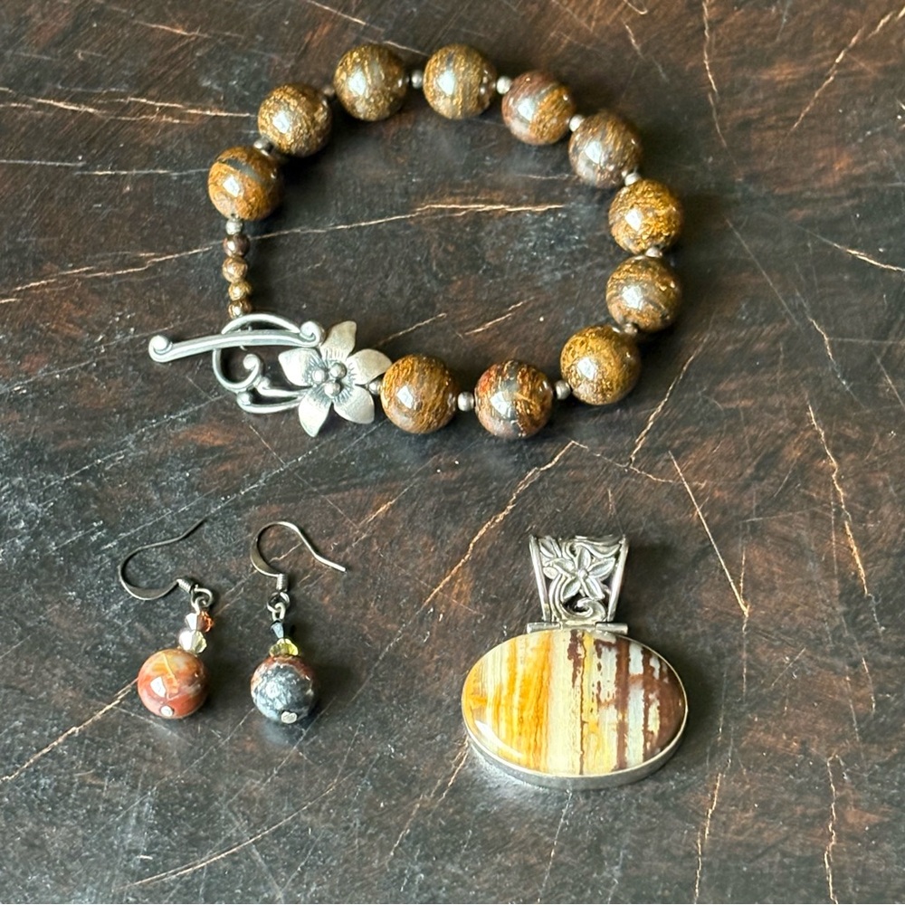 STERLING SILVER BRACELET AND PENDANT BUNDLE (WITH THANK YOU!)